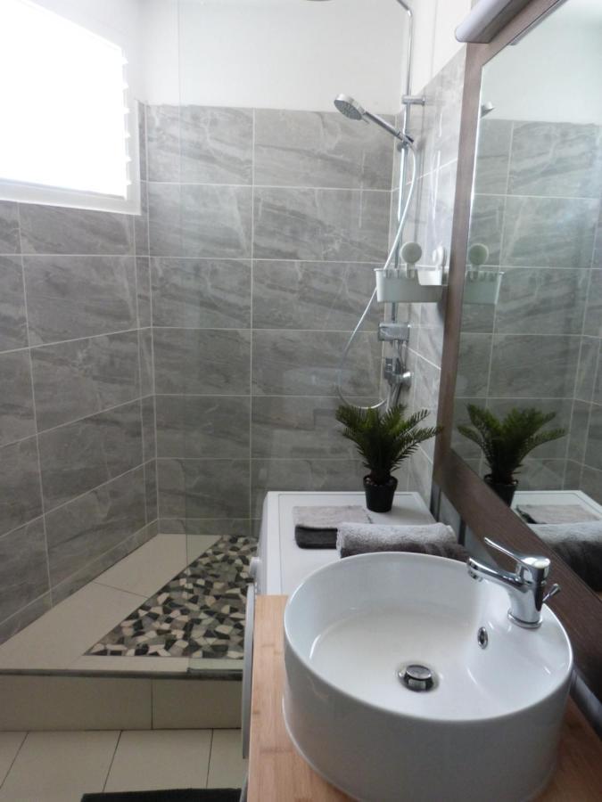 סן-פרנסואה Studio Vue Mer Piscine Plage Kaz Punch Manganao Chez Julie מראה חיצוני תמונה